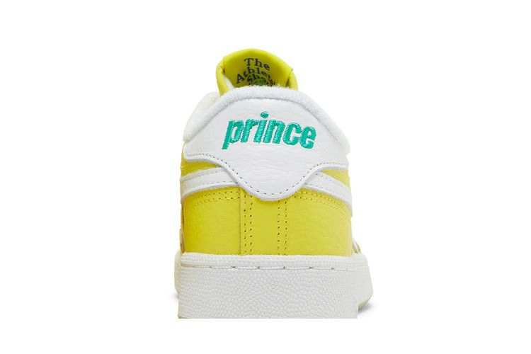 Кроссовки Reebok Prince x Club C Revenge 'Stinger Yellow'
