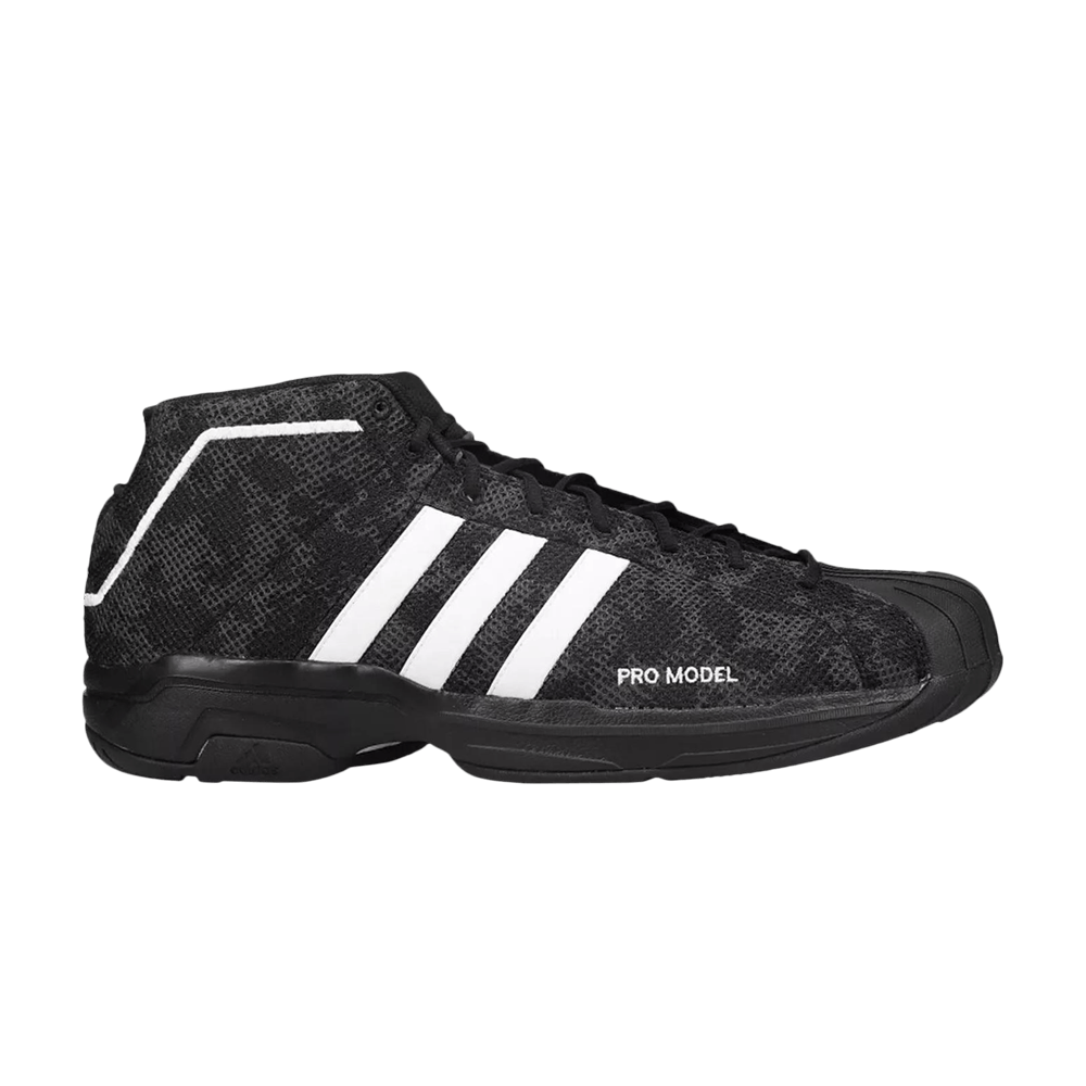 pro-model-2g-black-white-fv8379