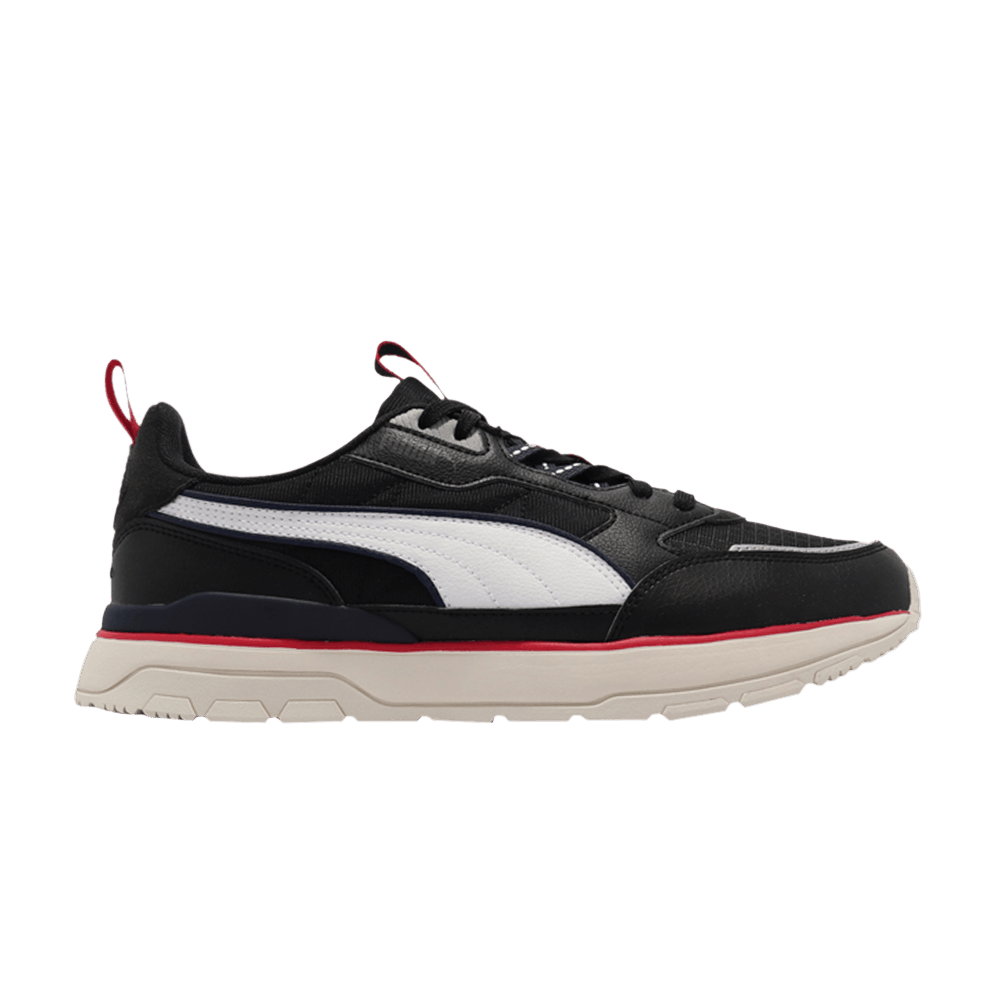 r78-trek-black-white-380728-05