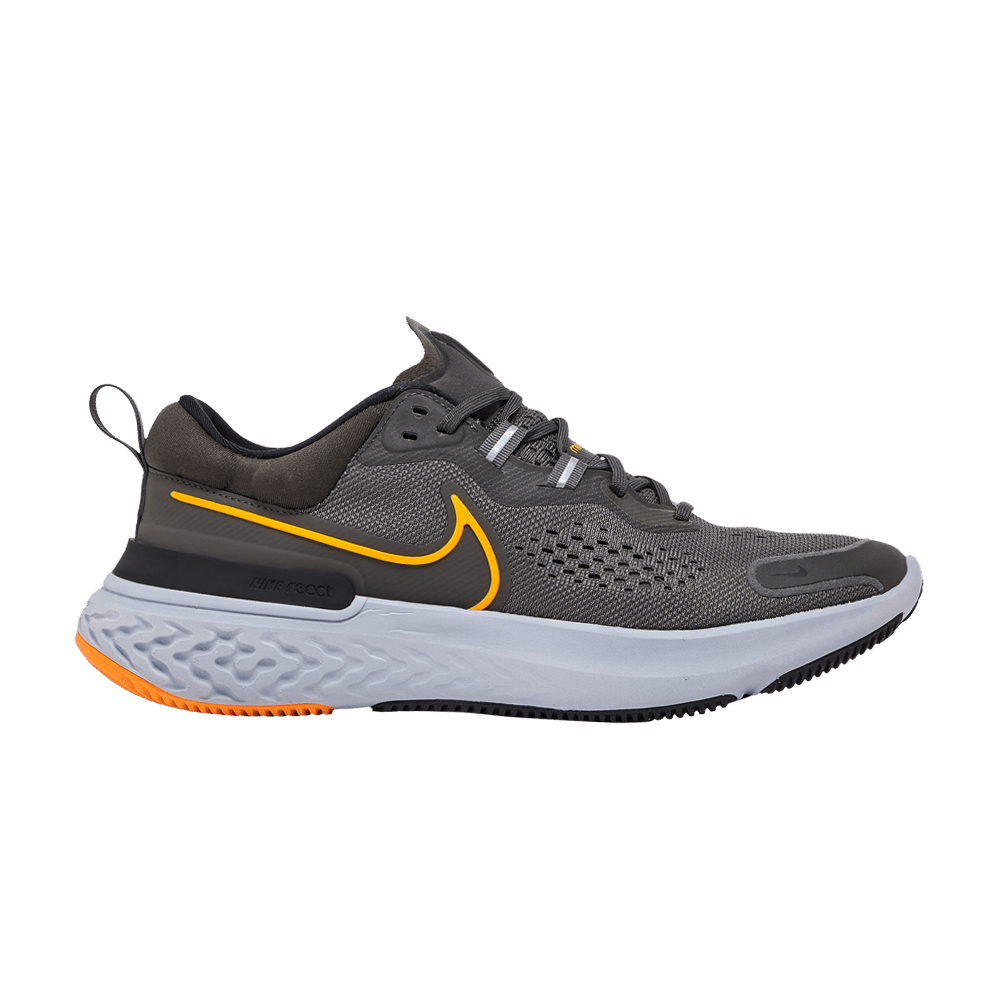 react-miler-2-medium-ash-kumquat-cw7121-200