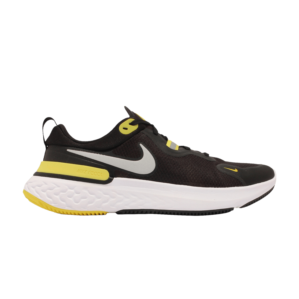 react-miler-black-opti-yellow-cw1777-009