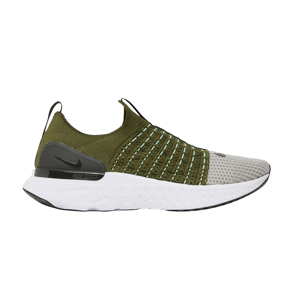 react-phantom-run-flyknit-2-rough-green-sequoia-dx2311-300