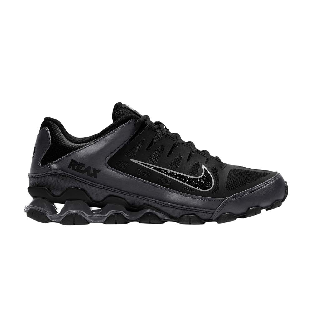 reax-8-tr-black-white-621716-031