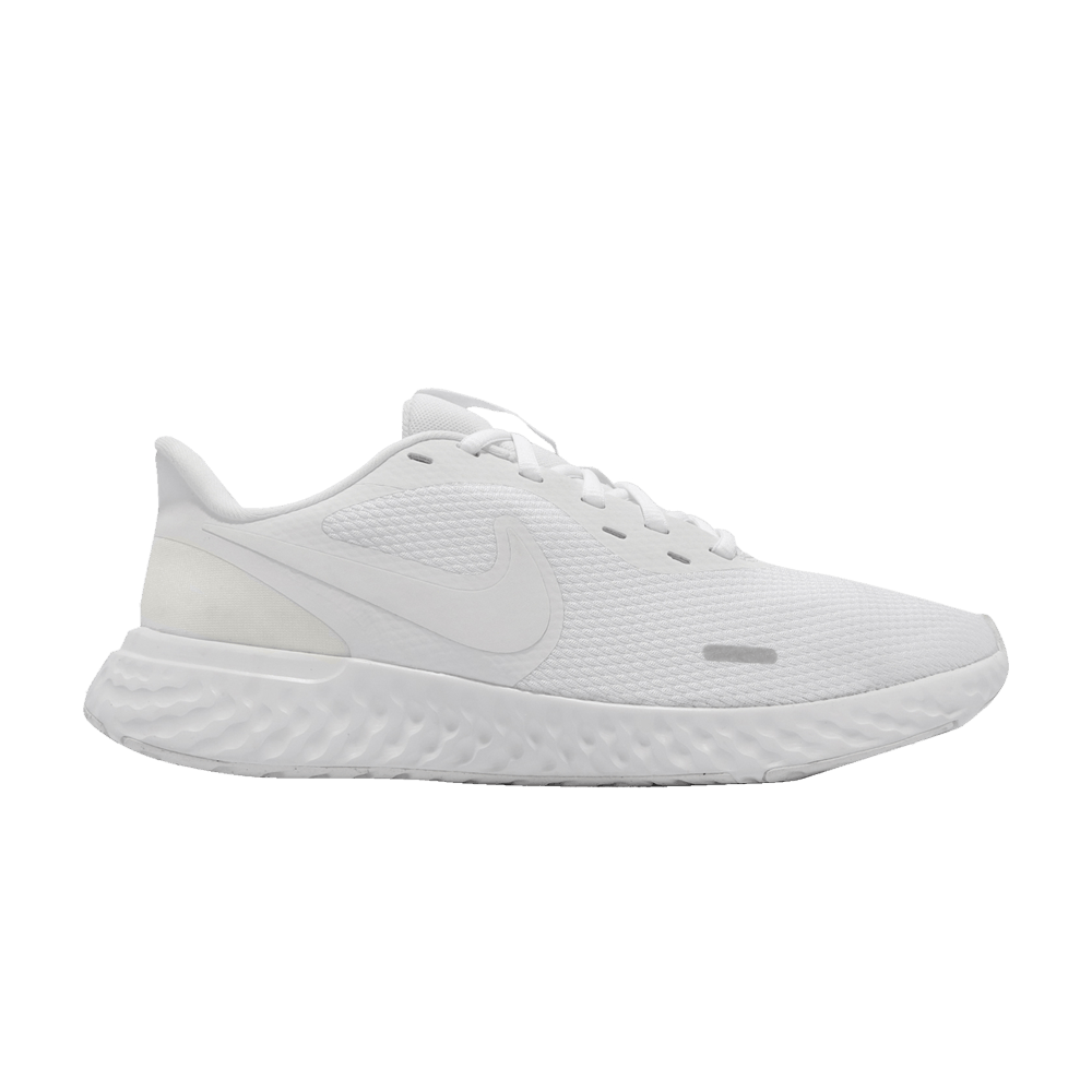 revolution-5-triple-white-bq3204-103