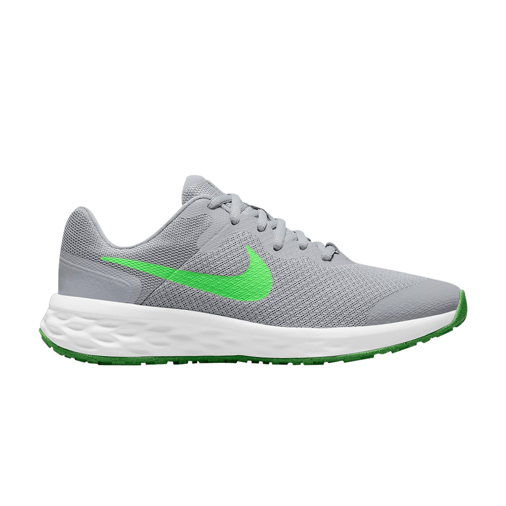 revolution-6-gs-light-smoke-grey-green-strike-dd1096-009