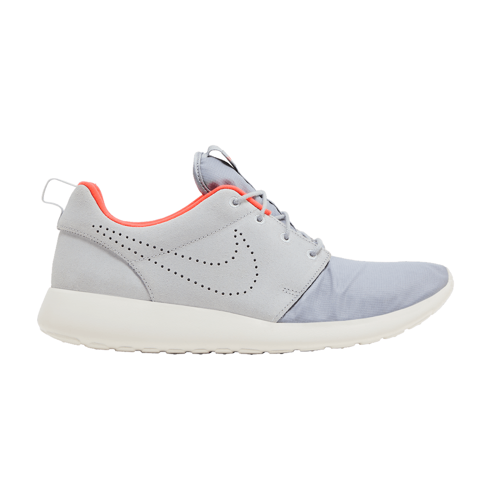 roshe-one-premium-pure-platinum-525234-011