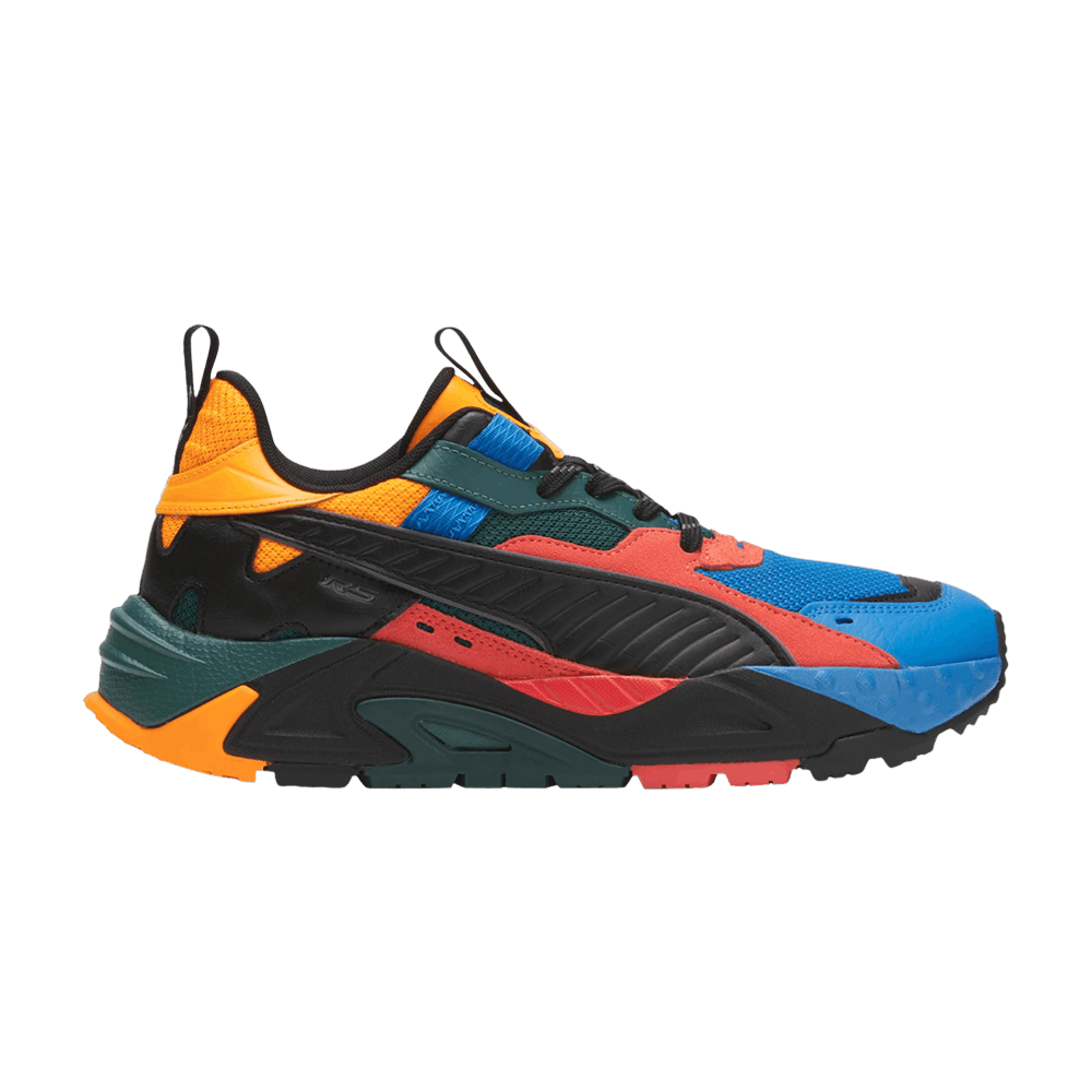 rs-trck-future-blue-saffron-391576-01