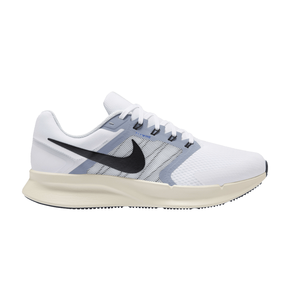 Кроссовки Nike Run Swift 3 'White Photon Dust Black'