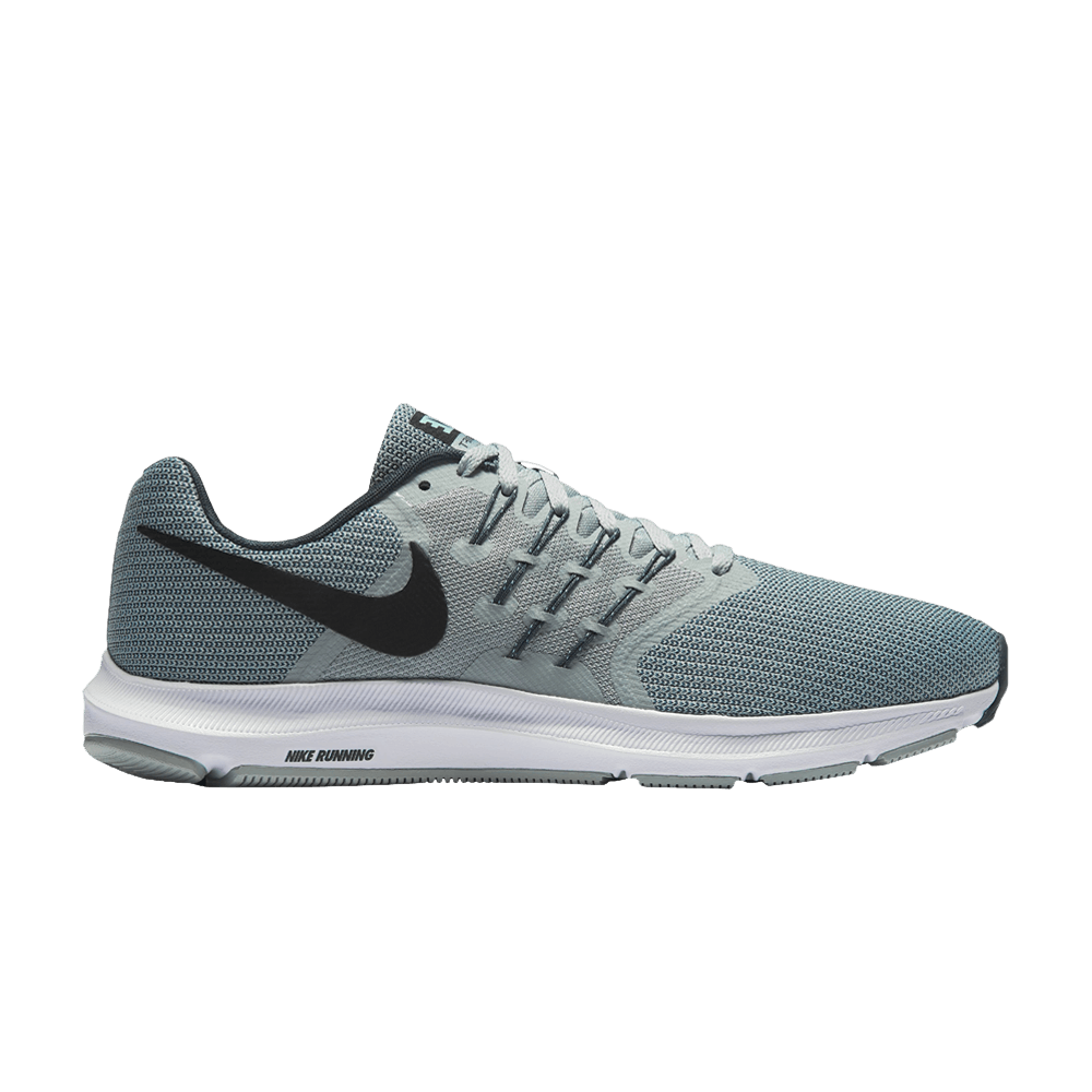 run-swift-light-pumice-908989-011