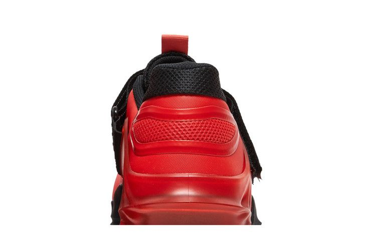 Кроссовки Nike Savaleos 'Chile Red'
