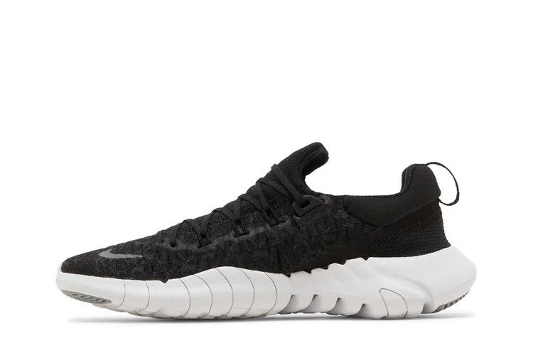 Кроссовки Nike Wmns Free Run 5.0 Next Nature 'Black White'