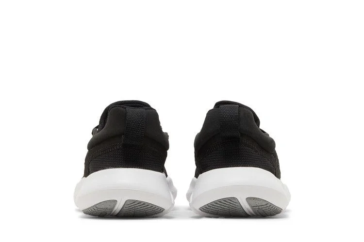 Кроссовки Nike Wmns Free Run 5.0 Next Nature 'Black White'