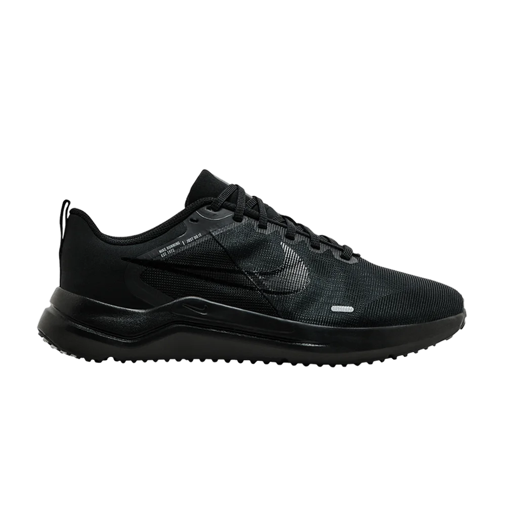 Кроссовки Nike Downshifter 12 Extra Wide 'Black Particle Grey'
