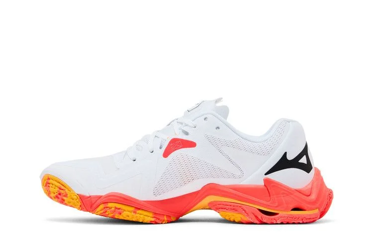 Кроссовки Mizuno Wave Lightning Z8 'Daybreaker Pack'