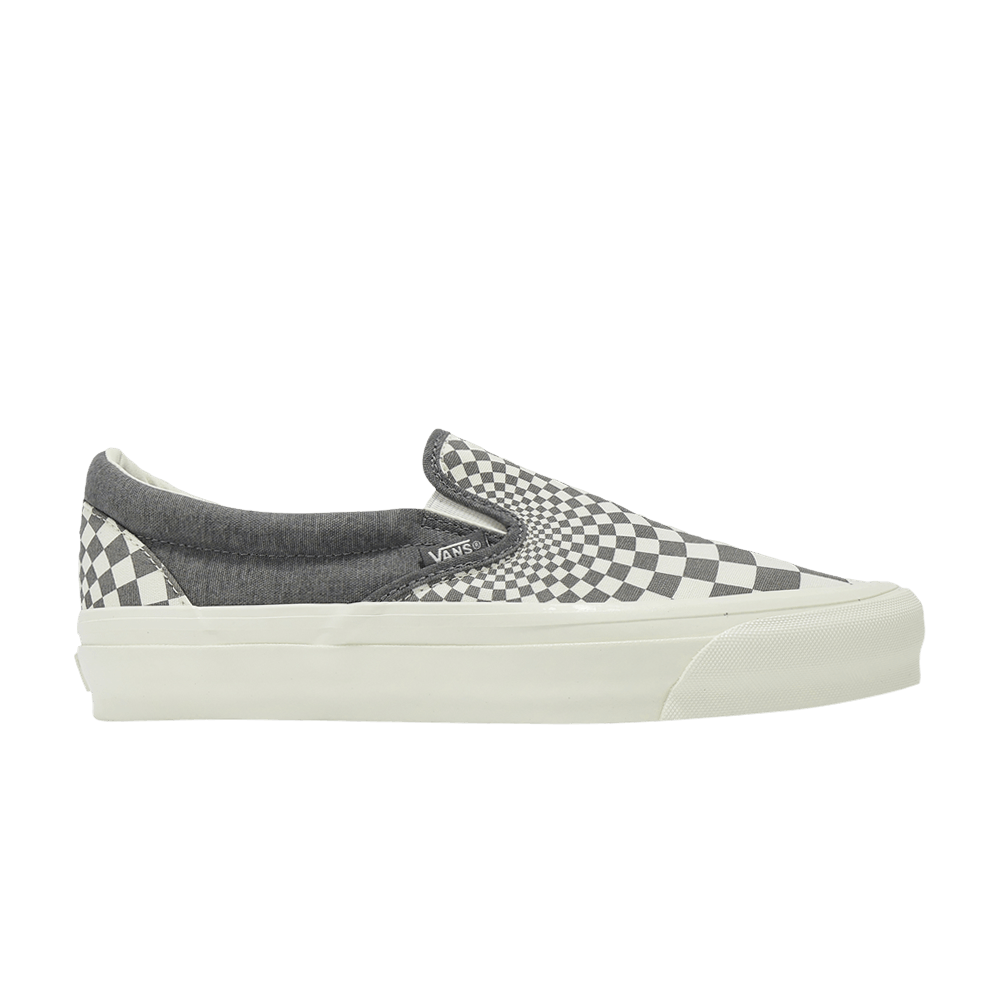 slip-on-reissue-98-radial-checkerboard-pewter-marshmallow-vn000cwagx8