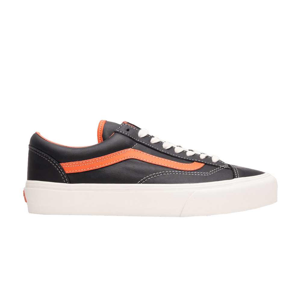 style-36-vlt-lx-black-flame-vn0a5fc32vu