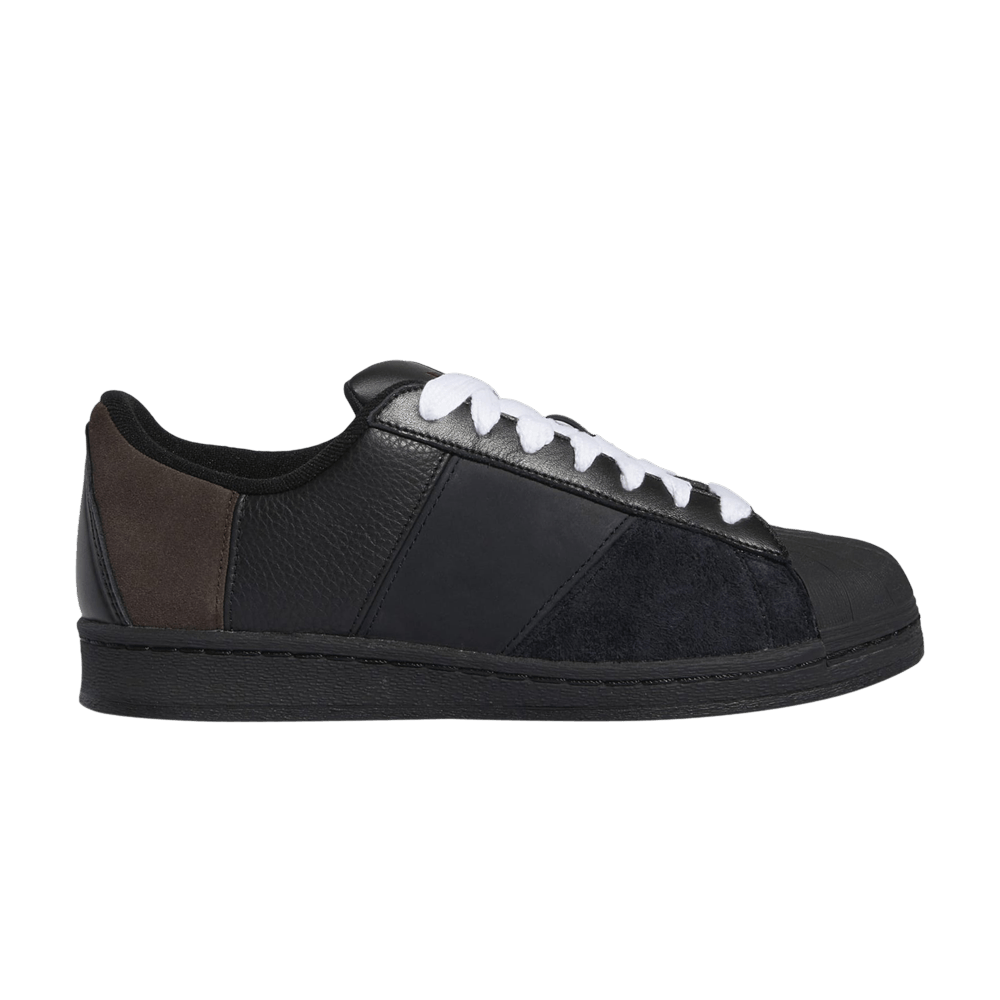 superstar-82-panel-black-gw0775