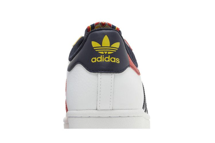 Кроссовки adidas Superstar 'Legend Ink Red'