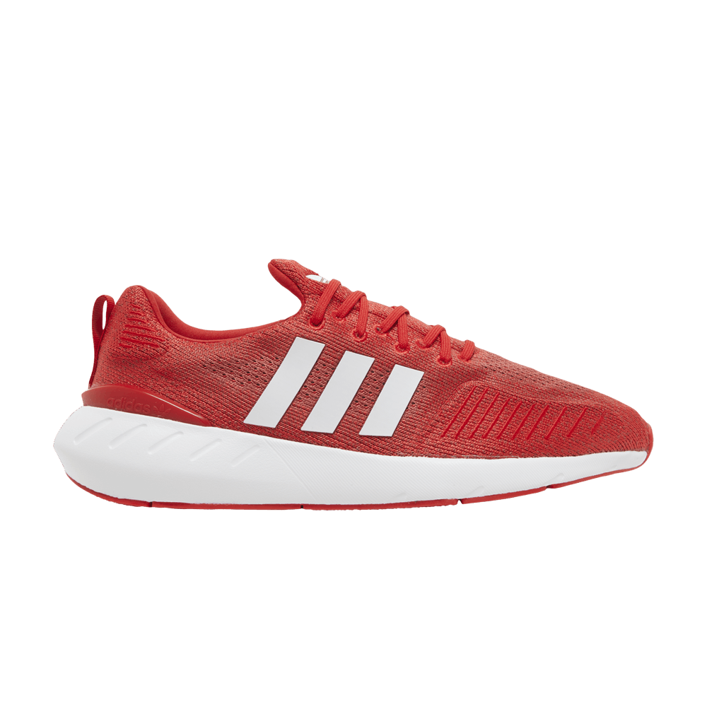 swift-run-22-vivid-red-white-gz3497