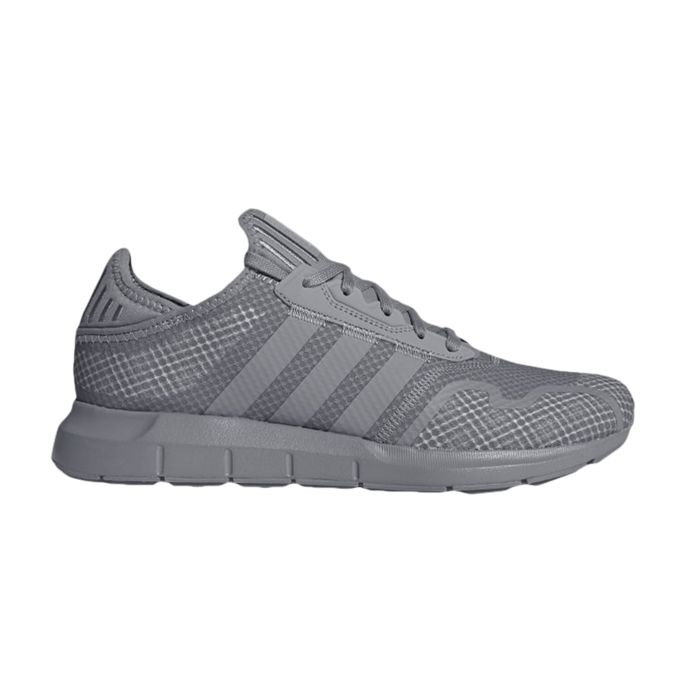 swift-run-x-triple-grey-h04306