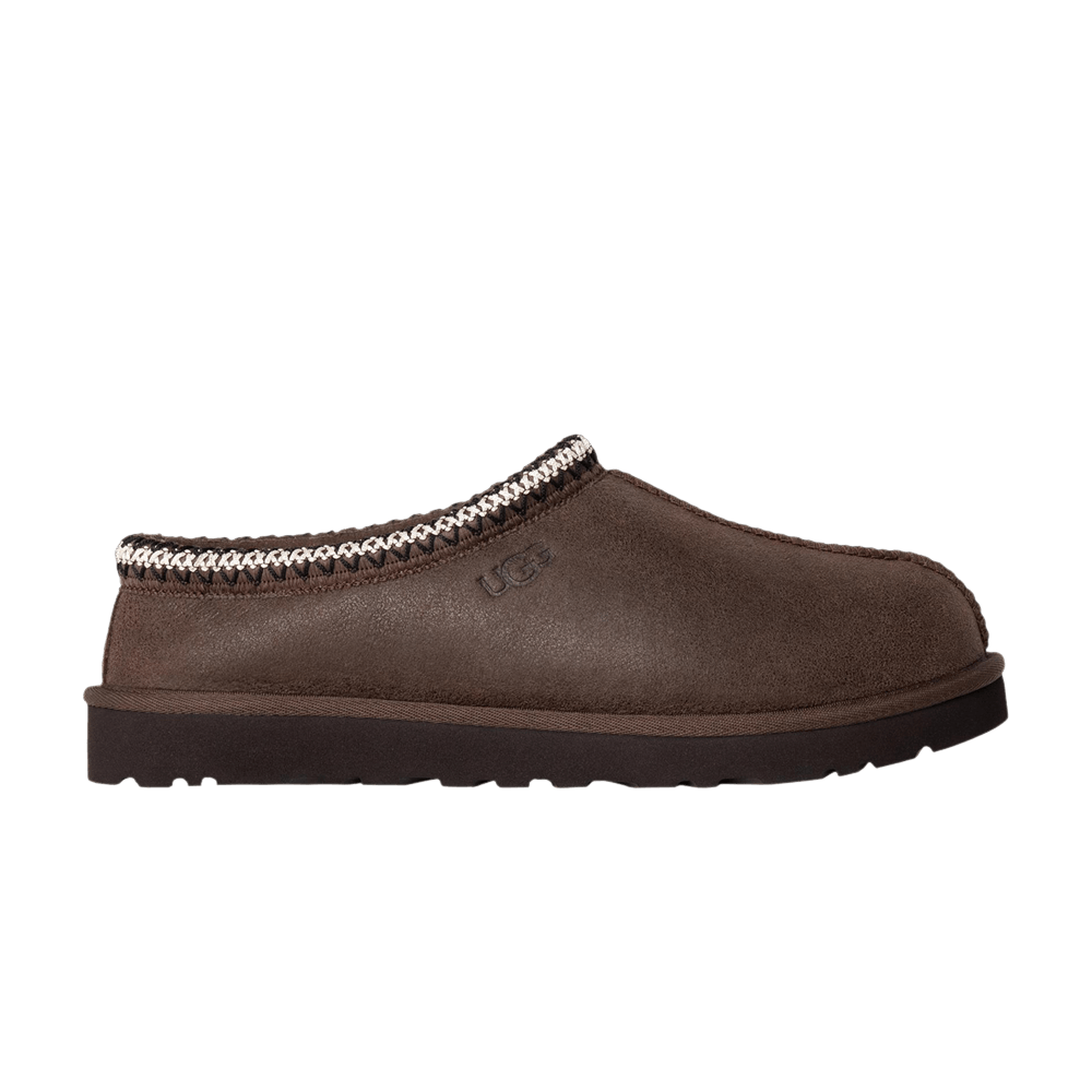 tasman-distressed-slipper-burnt-cedar-1158172-bcdr