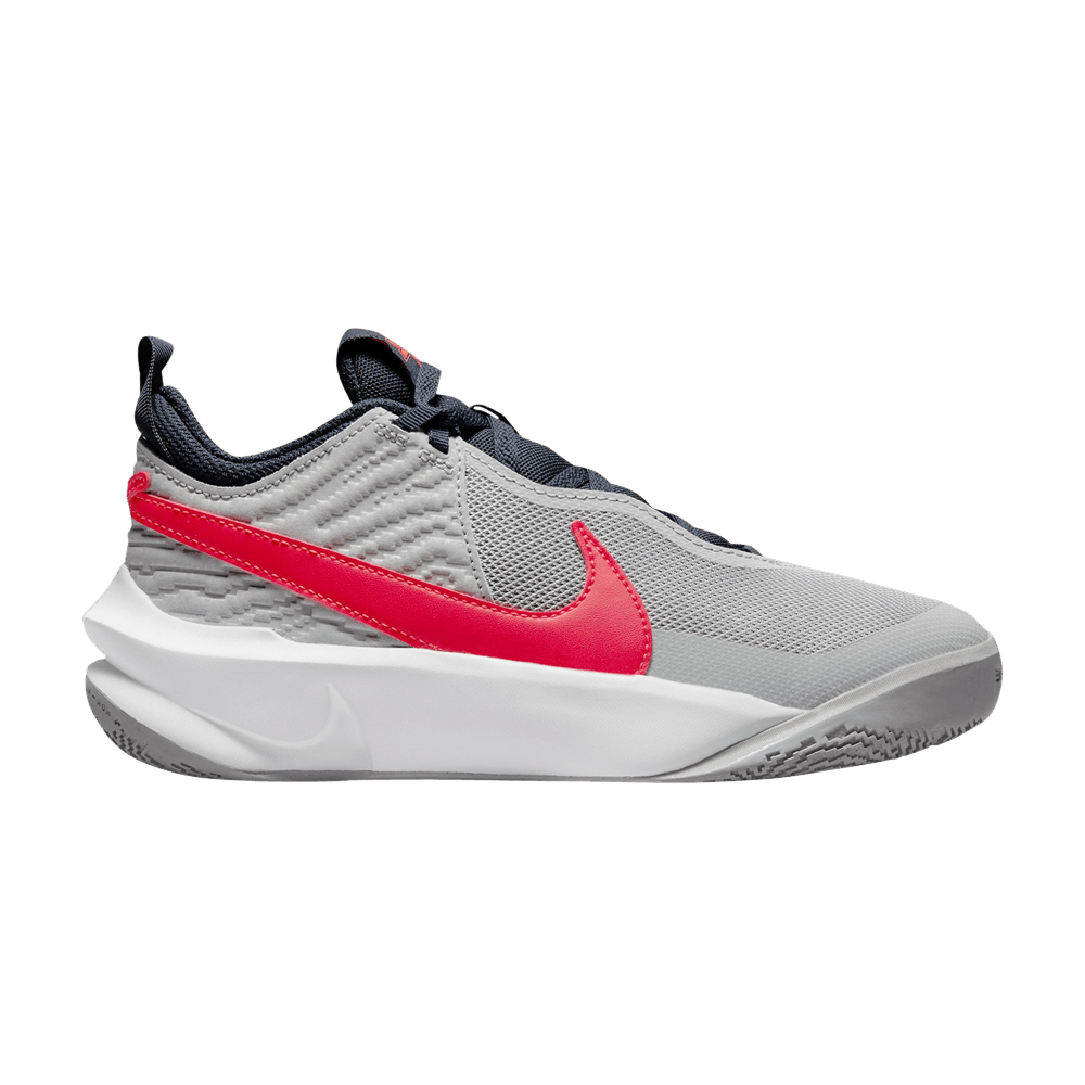 team-hustle-d10-gs-light-smoke-bright-crimson-cw6735-006