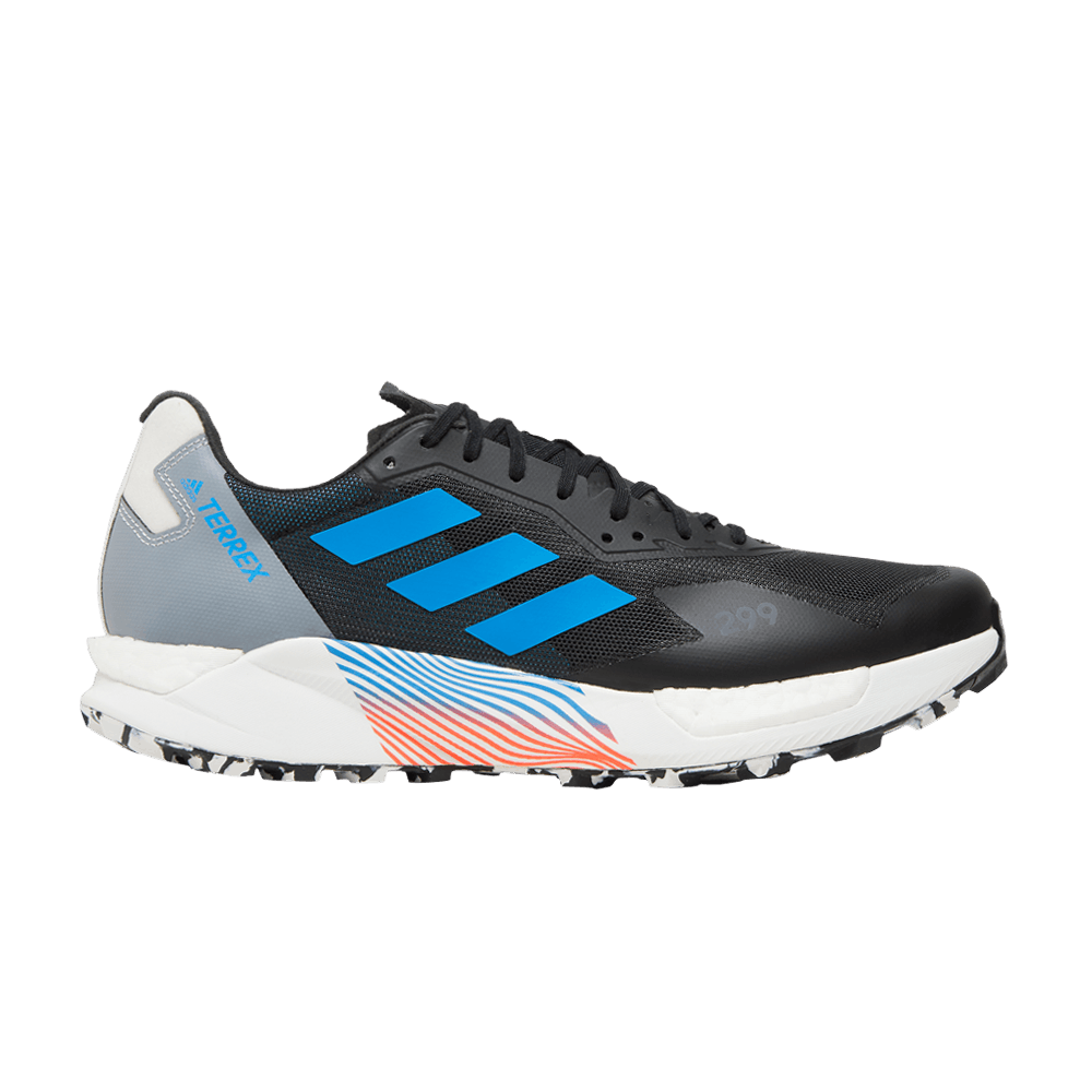 terrex-agravic-ultra-trail-black-blue-rush-h03179