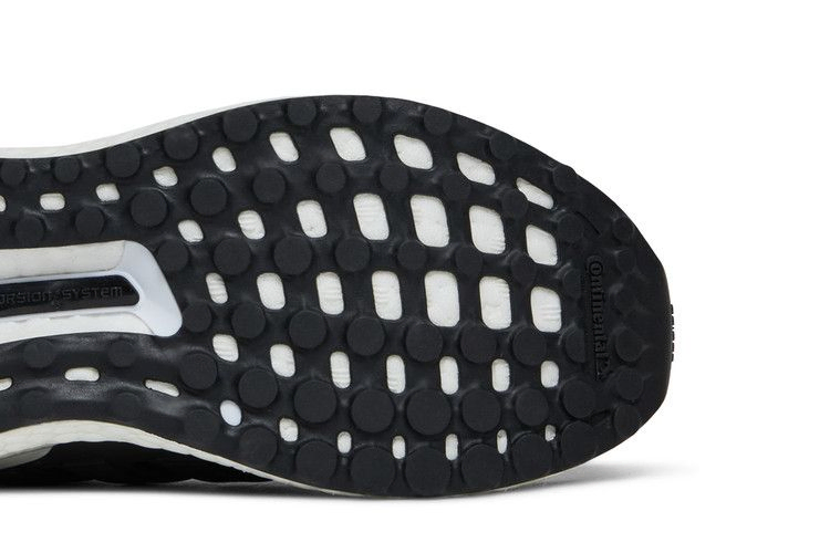 Кроссовки adidas UltraBoost DNA 4.0 J 'Black Silver Metallic'