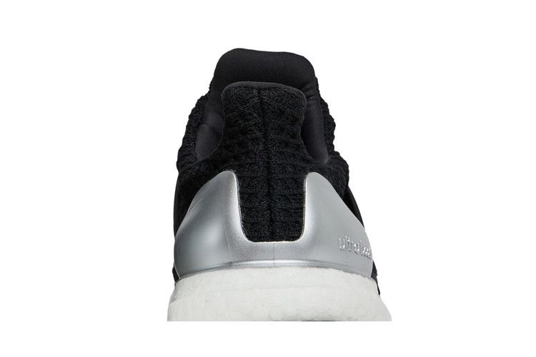 Кроссовки adidas UltraBoost DNA 4.0 J 'Black Silver Metallic'