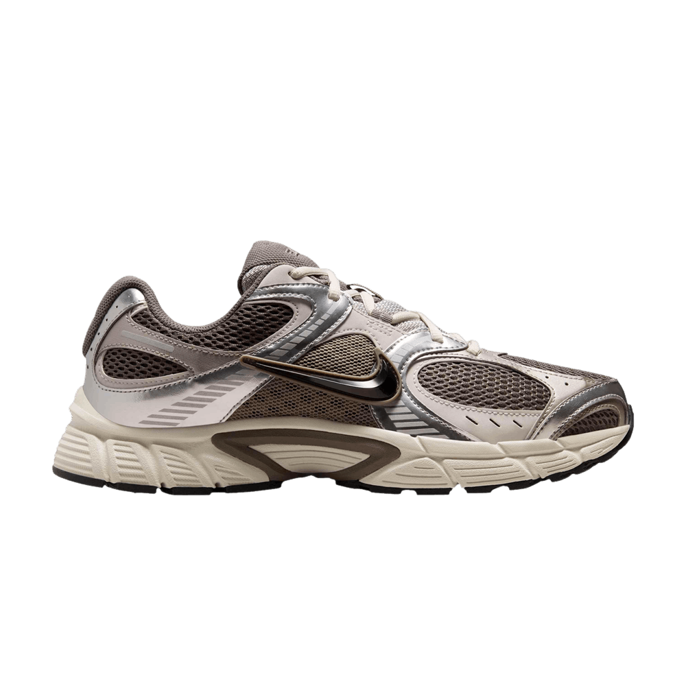 Кроссовки Nike V5 RNR 'Cave Stone'