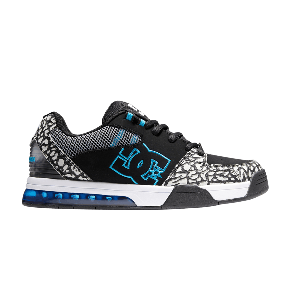 versatile-black-blue-elephant-adys200076-xskb