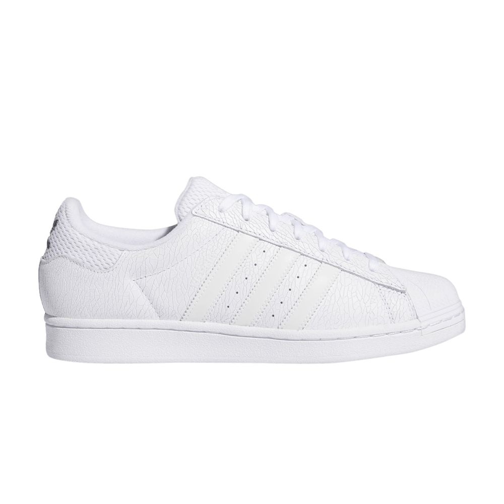vitoria-mendonca-x-superstar-adv-white-cracked-leather-jp5705