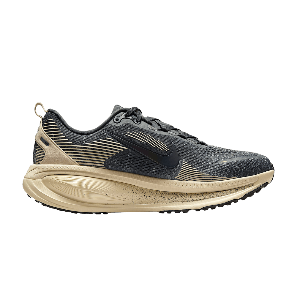 vomero-18-oatmeal-anthracite-ih4114-140