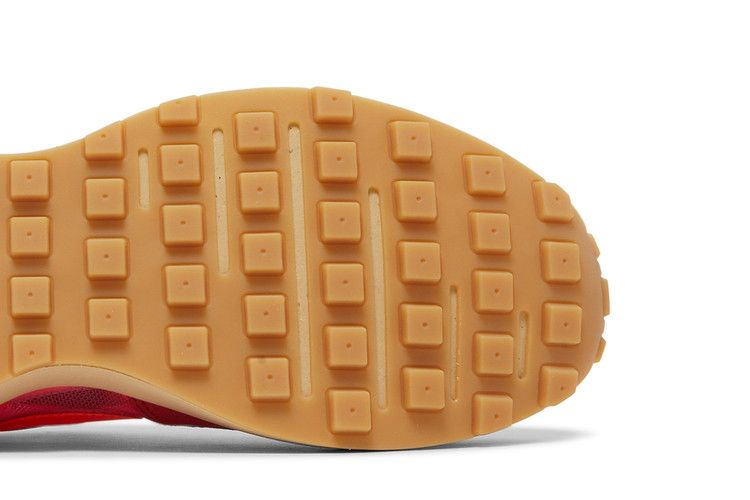 Кроссовки Nike Waffle One GS 'Hyper Pink Crimson'