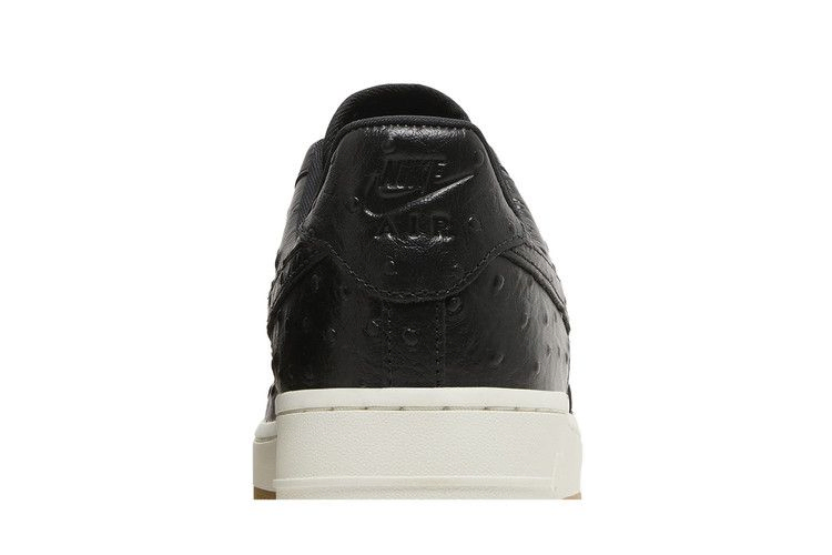 Кроссовки Nike Wmns Air Force 1 '07 LX 'Black Ostrich'