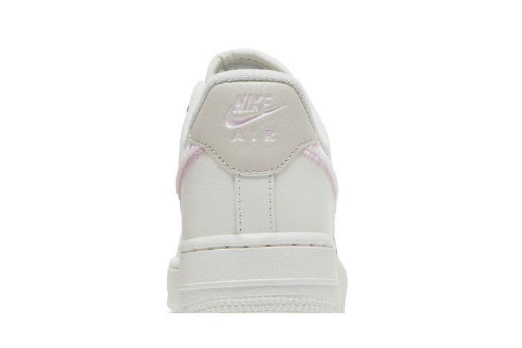 Кроссовки Nike Wmns Air Force 1 '07 'Chenille Swoosh'