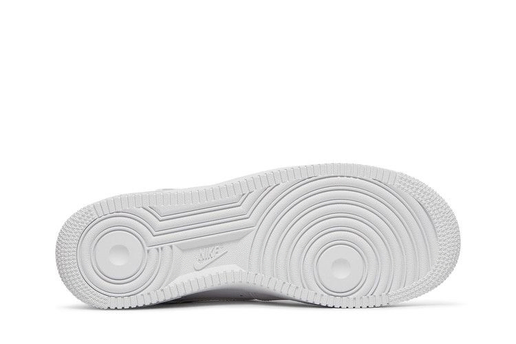 Кроссовки Nike Wmns Air Force 1 '07 Essential 'White Lemon Drop'