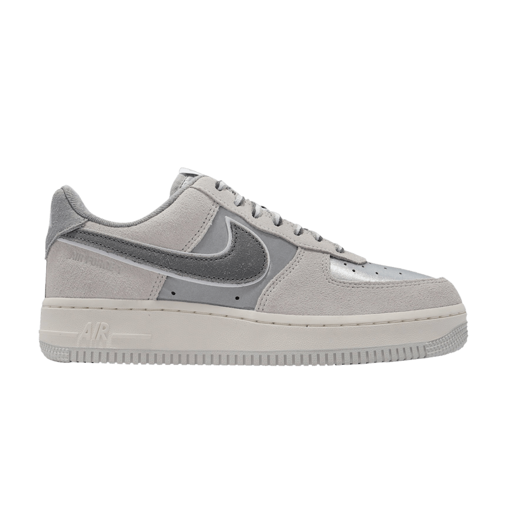 Кроссовки Nike Wmns Air Force 1 '07 LX 'Athletic Club - Light Smoke Grey'