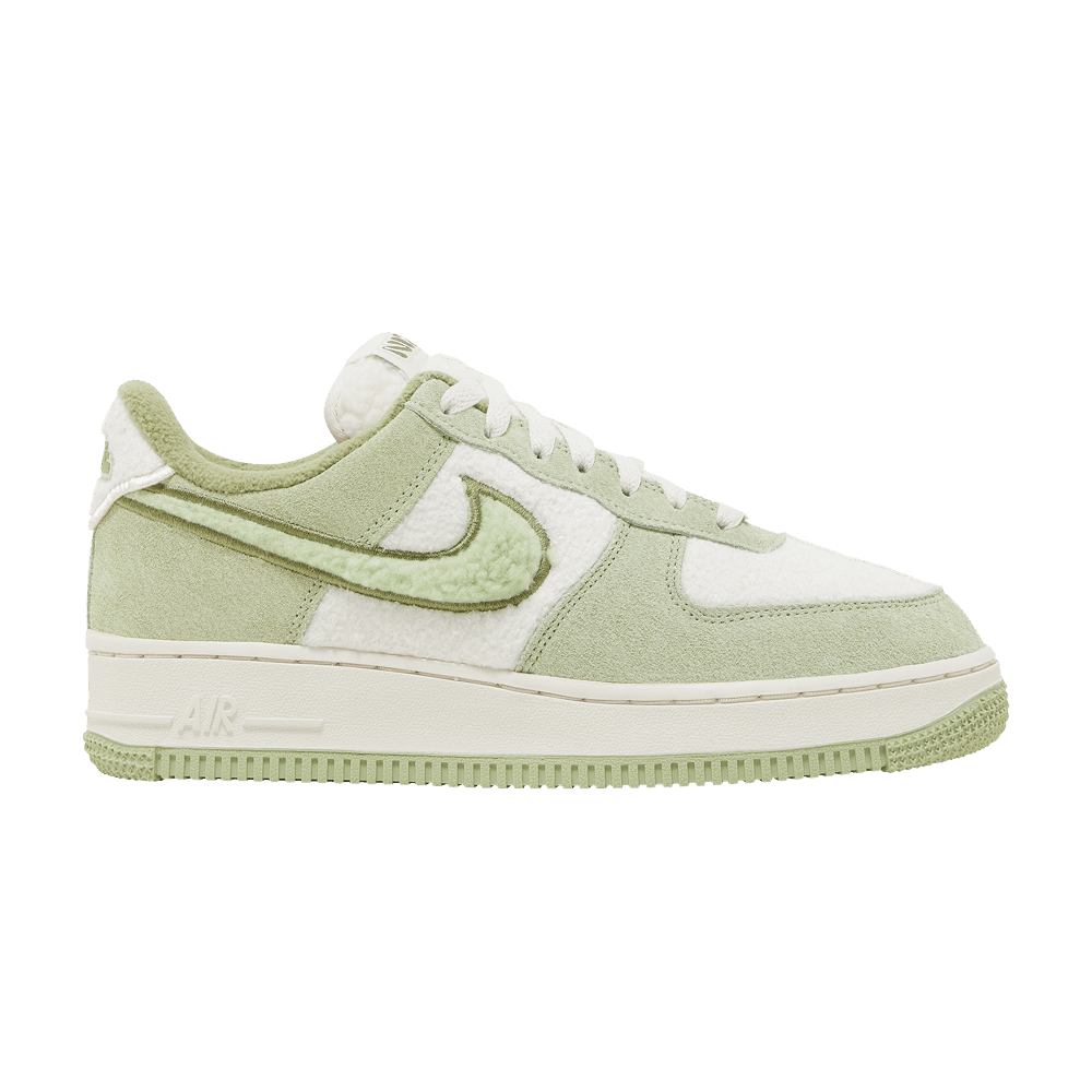 Кроссовки Nike Wmns Air Force 1 '07 LX 'Fleece - Honeydew'