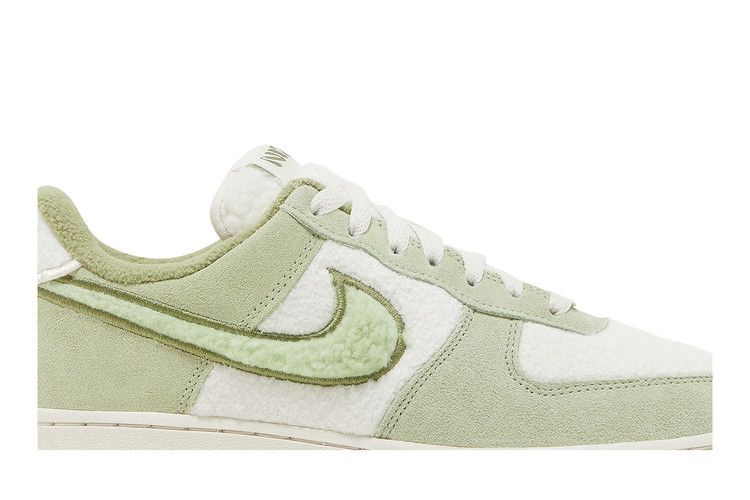 Кроссовки Nike Wmns Air Force 1 '07 LX 'Fleece - Honeydew'