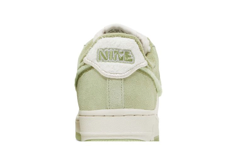 Кроссовки Nike Wmns Air Force 1 '07 LX 'Fleece - Honeydew'