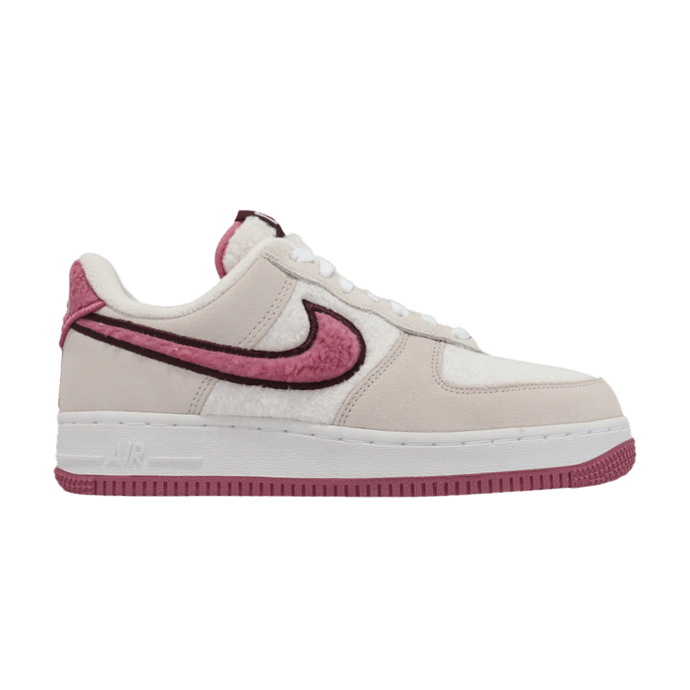 Кроссовки Nike Wmns Air Force 1 '07 LX 'Phantom Desert Berry'