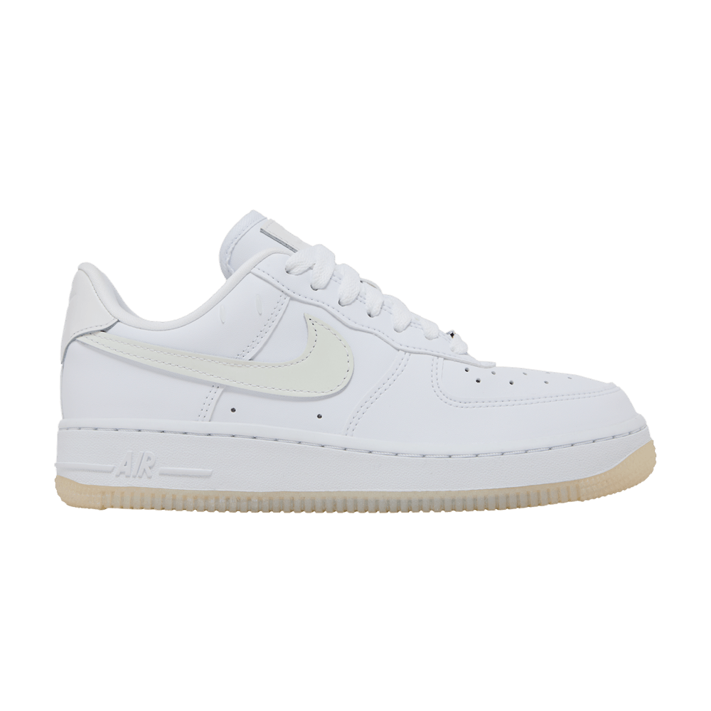 Кроссовки Nike Wmns Air Force 1 '07 LX 'UV Swooshes'