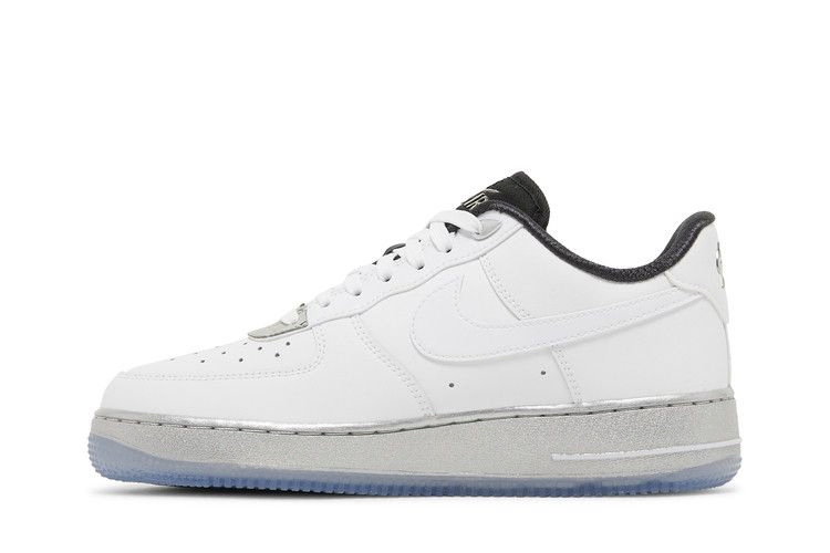 Кроссовки Nike Wmns Air Force 1 07 SE 'Chrome Pack - White'