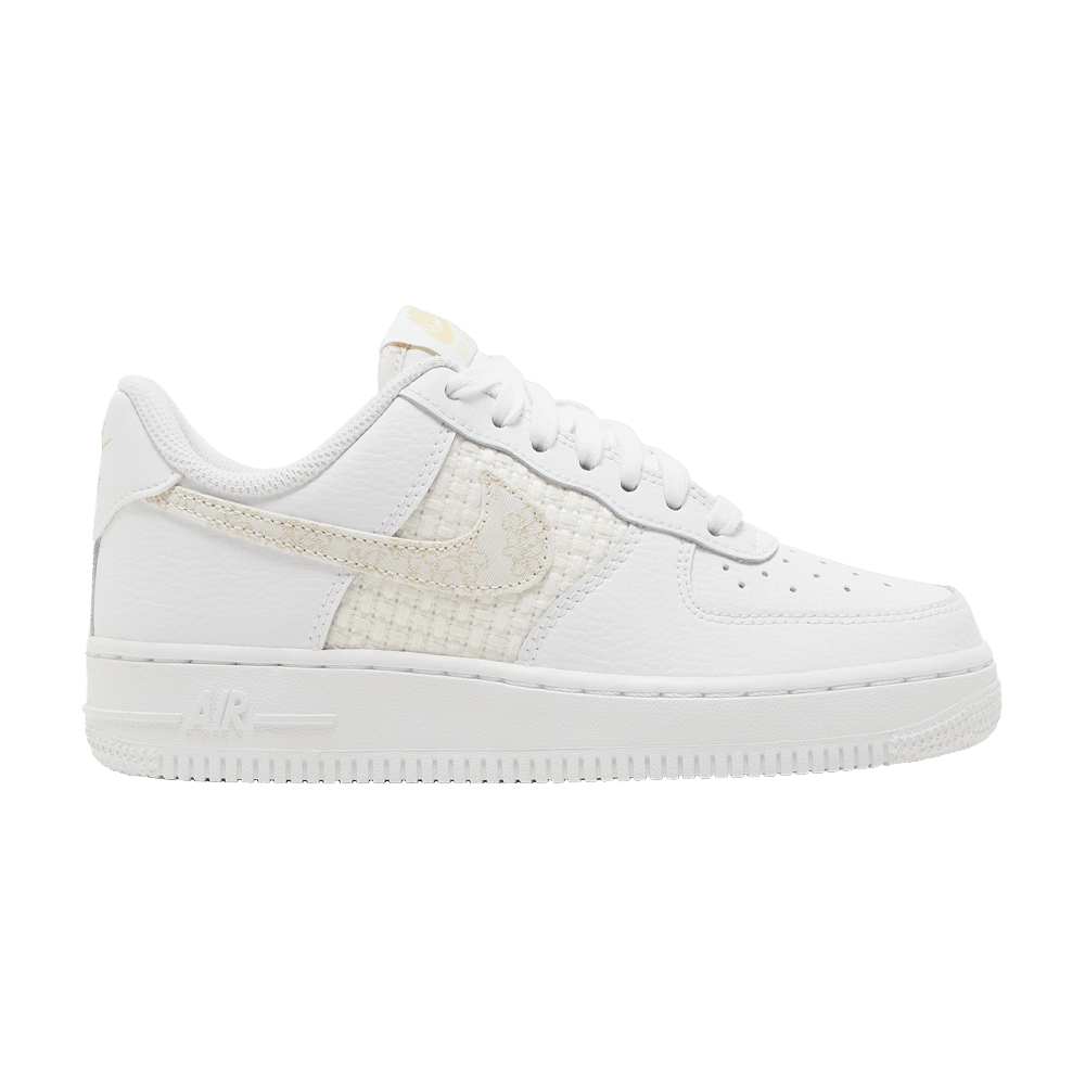 Кроссовки Nike Wmns Air Force 1 '07 SE 'Flower Swoosh'