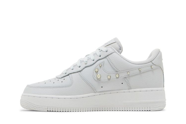 Кроссовки Nike Wmns Air Force 1 07 SE 'Pearl Swoosh - Pure Platinum'