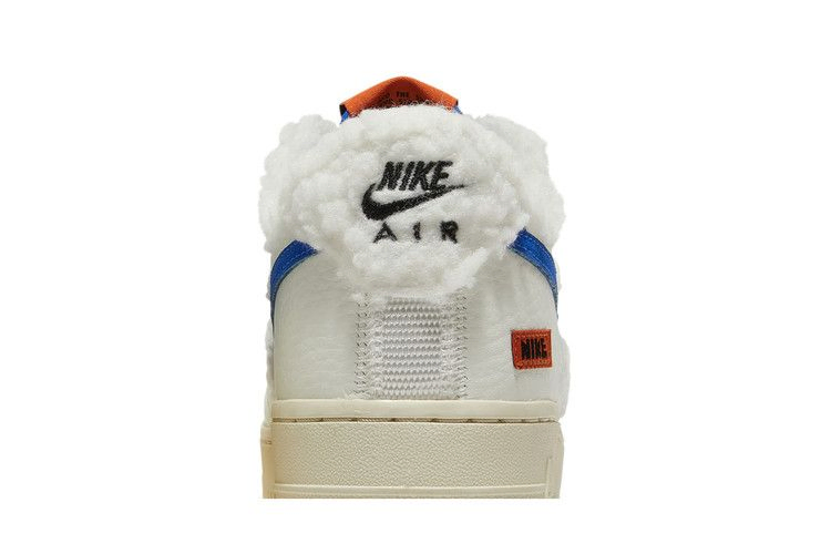 Кроссовки Nike Wmns Air Force 1 '07 'Sherpa Fleece'