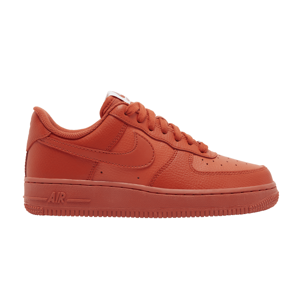 Кроссовки Nike Wmns Air Force 1 '07 'Triple Orange'