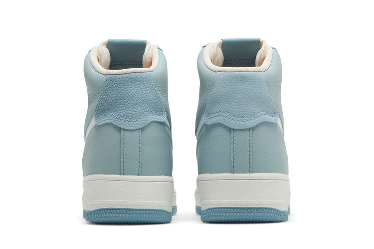 Кроссовки Nike Wmns Air Force 1 High Sculpt 'Worn Blue'