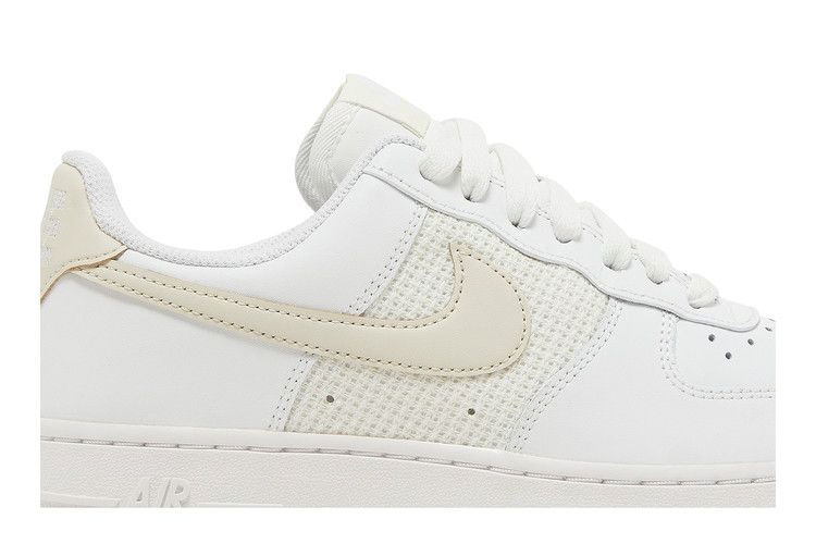Кроссовки Nike Wmns Air Force 1 '07 ESS 'Cross Stitch - White Fossil'